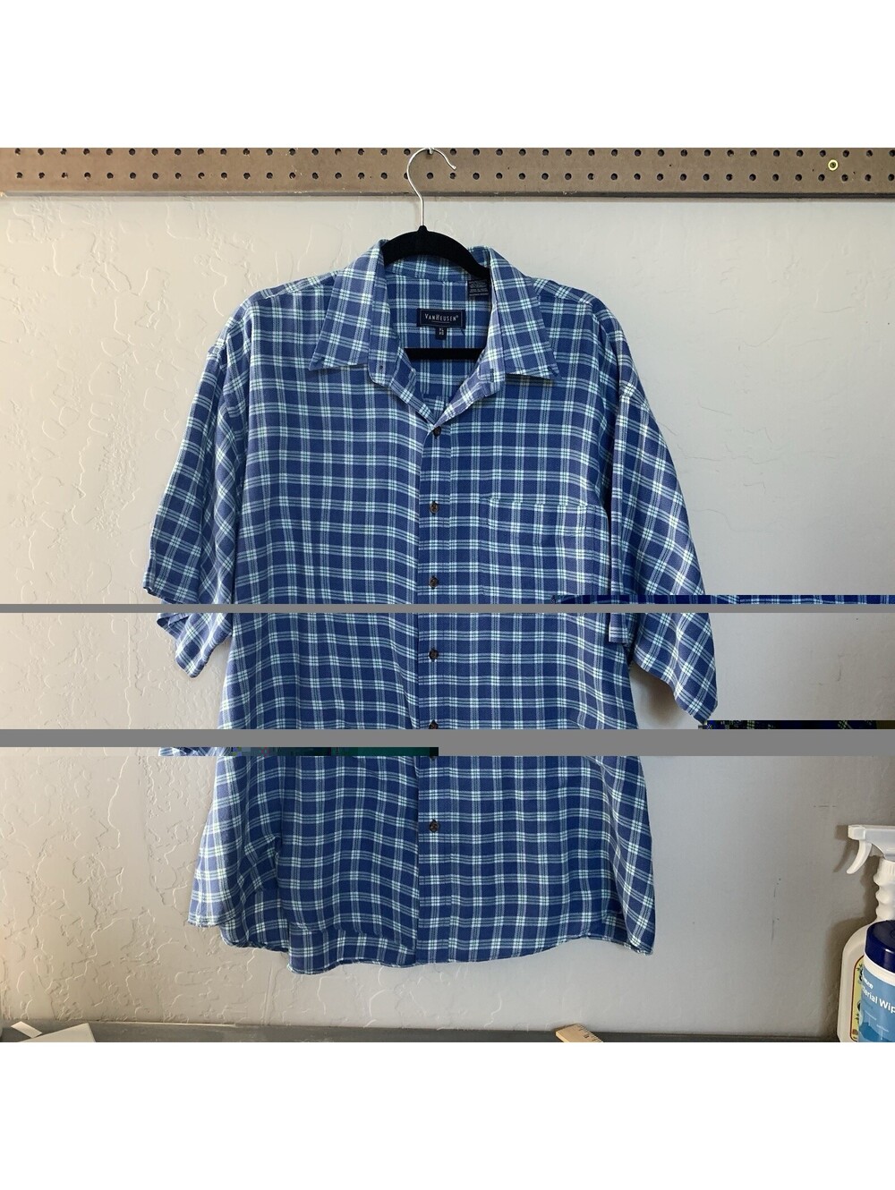 Van Heusen Men's Blue Plaid Button-Up Shirt Short Sleeve Point Collar Pockets L